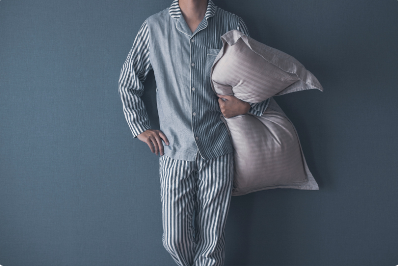 как красиво подарить пижаму