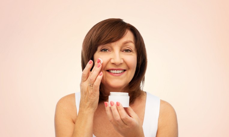уход за возрастной кожей лица